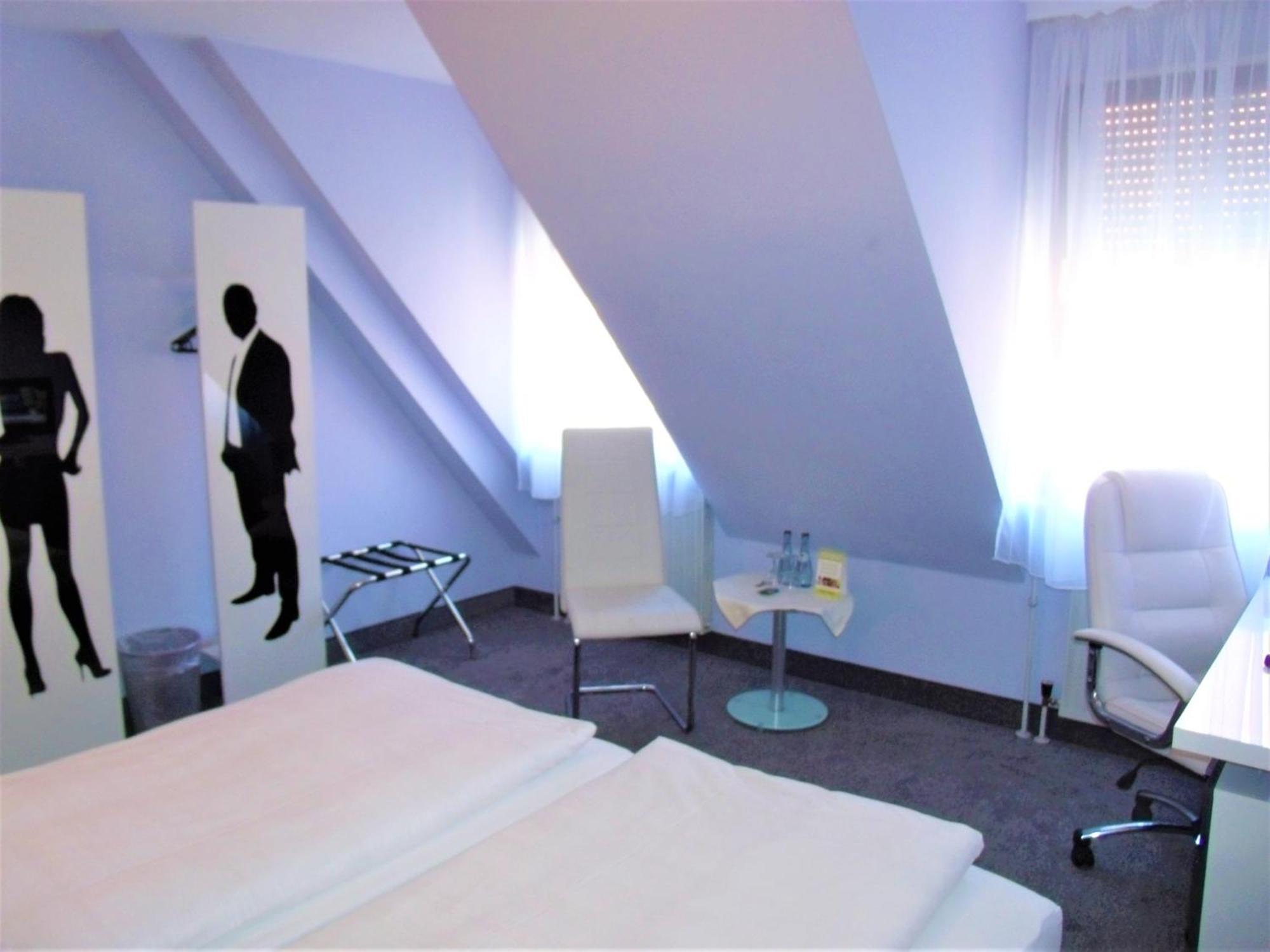 Hotel Brehm เวิร์ซบวร์ก ภายนอก รูปภาพ