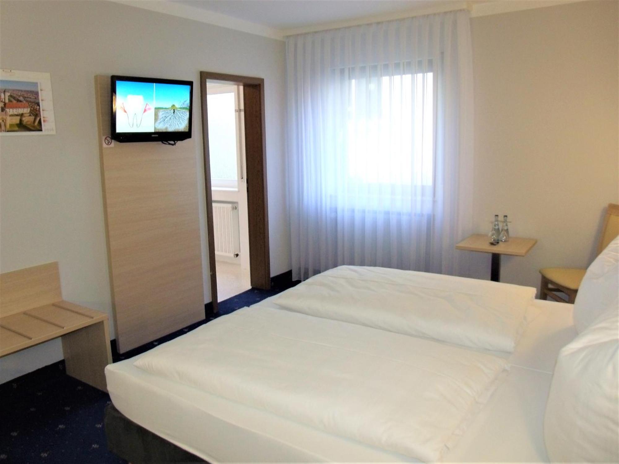Hotel Brehm เวิร์ซบวร์ก ภายนอก รูปภาพ